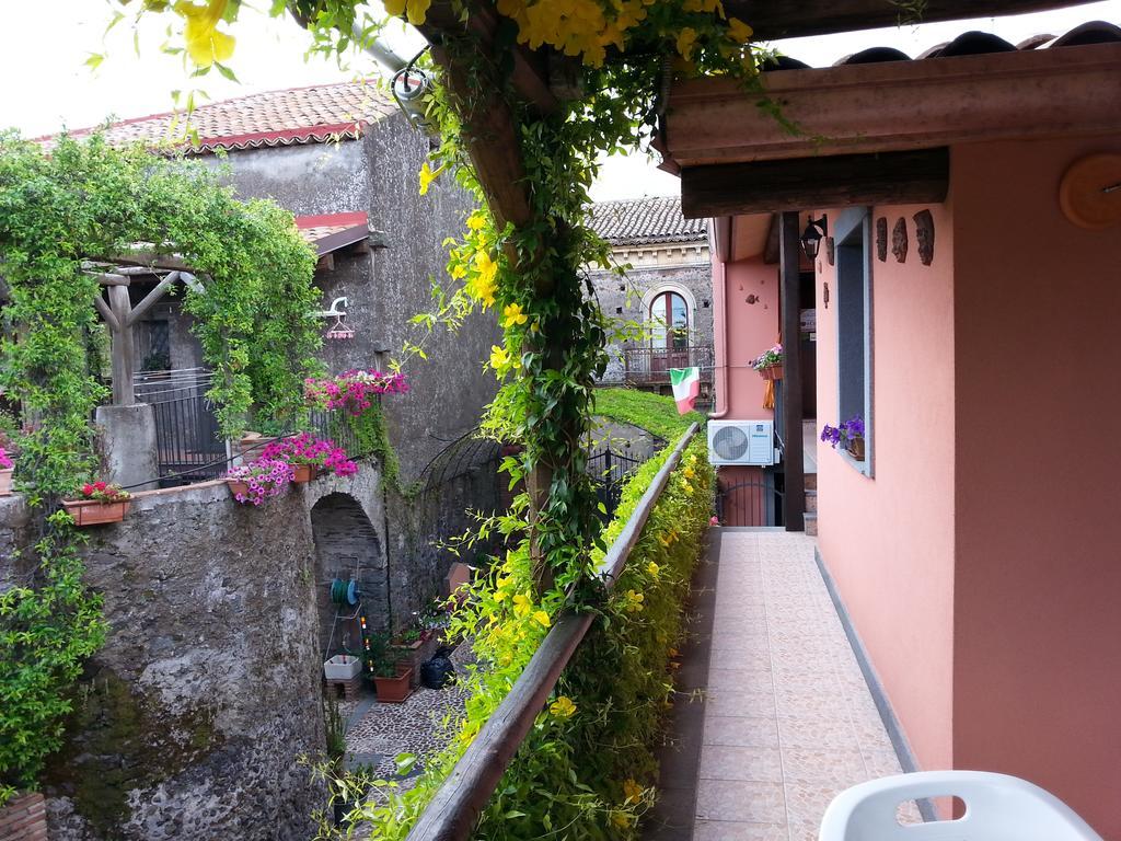 Bed and Breakfast Etma Sant'Alfio Екстер'єр фото