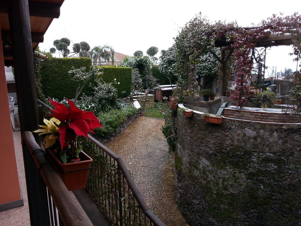 Bed and Breakfast Etma Sant'Alfio Екстер'єр фото