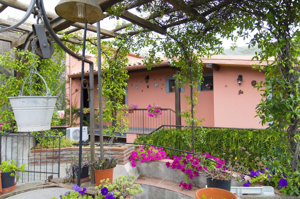 Bed and Breakfast Etma Sant'Alfio Екстер'єр фото